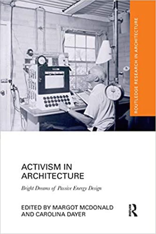 Capa do livro Activism In Architecture