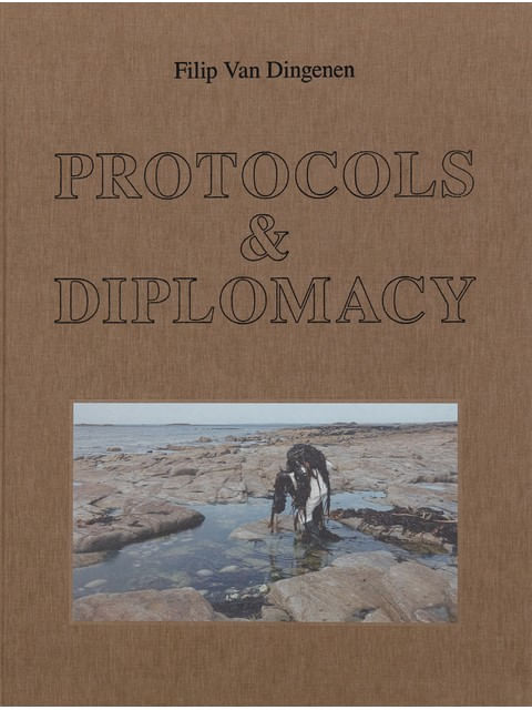 Capa do livro Protocols & Diplomacy - Filip Van Dingenen