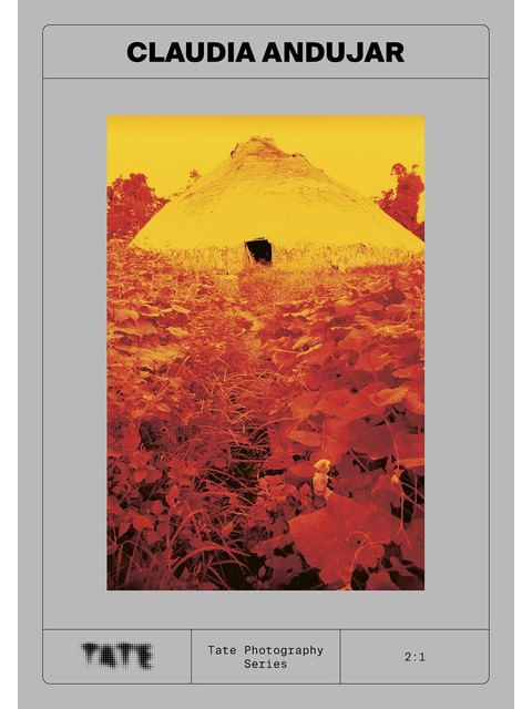 Capa do livro Tate Photography - Claudia Andujar de Tobias Ostrander